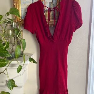 Chic Scarlet Mini Dress with Puff Sleeves